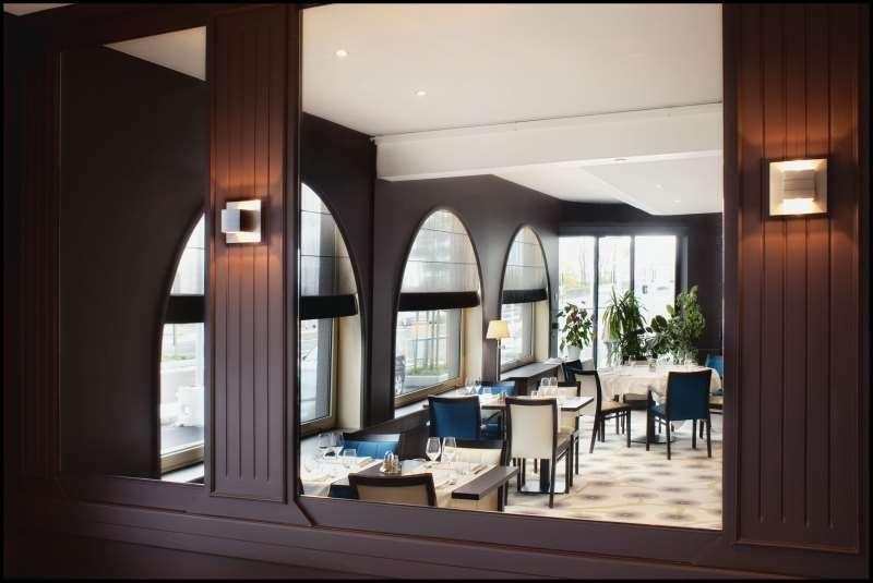 Hotel Le Berry Saint-Nazaire Restaurante foto