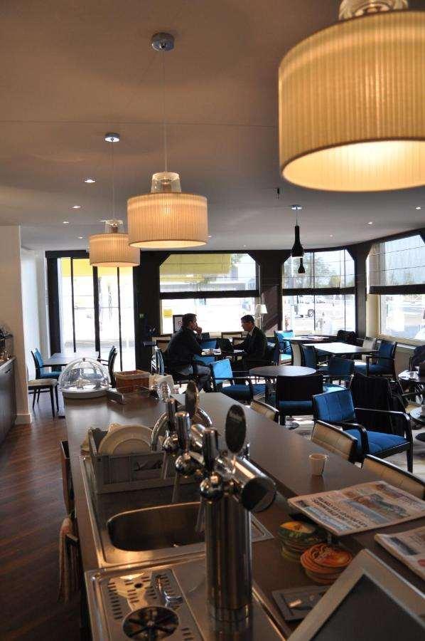 Hotel Le Berry Saint-Nazaire Restaurante foto