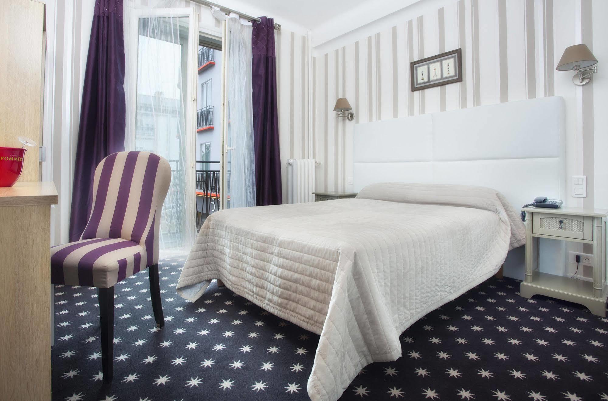 Hotel Le Berry Saint-Nazaire Exterior foto