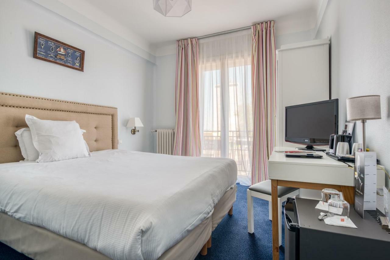 Hotel Le Berry Saint-Nazaire Exterior foto